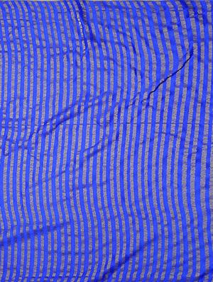 blue crepe woven saree with blouse - 15063722 - Standard Image - 4