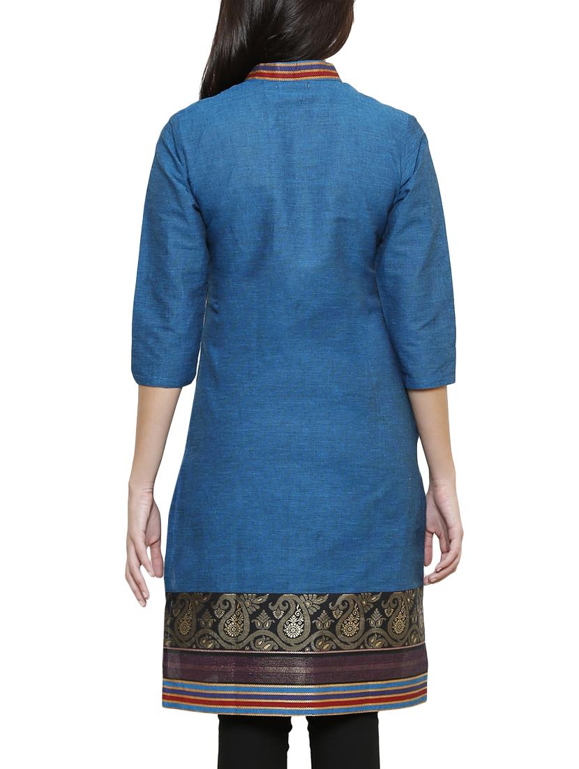 blue cotton straight kurta - 15069151 - Zoom Image - 3