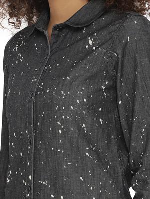 roll-up sleeves splatter print denim shirt - 15073309 - Standard Image - 4