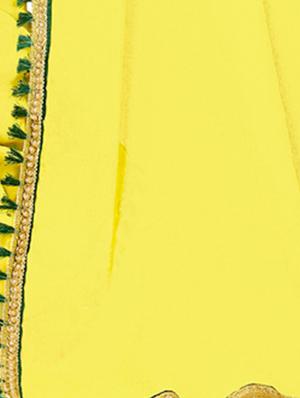 yellow georgette bordered saree with blouse - 15075905 - Standard Image - 3