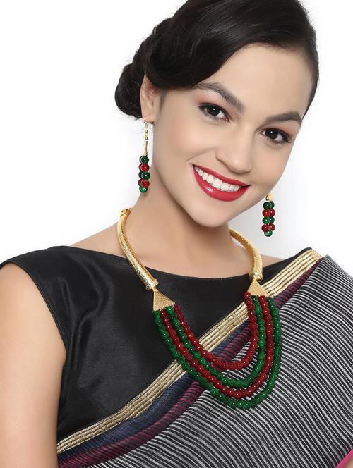 long necklace - 15079257 - Very Small Image - 1
