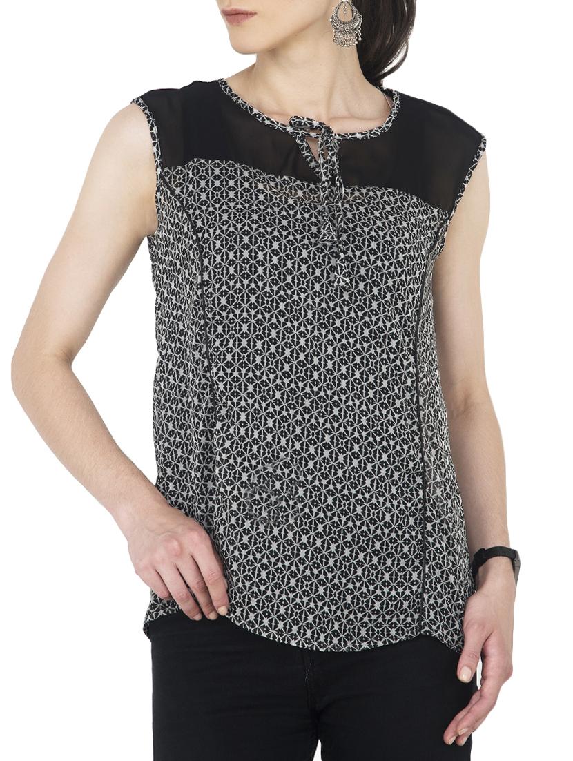 black printed crepe top - 15081174 - Zoom Image - 1