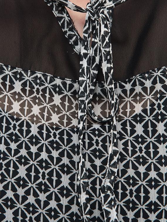 black printed crepe top - 15081174 - Zoom Image - 4