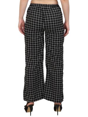 black checkered crepe palazzo - 15083531 - Standard Image - 3
