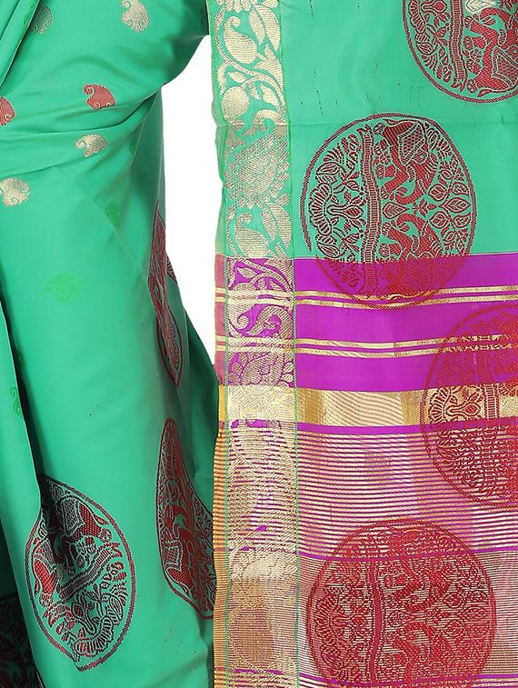 turquoise silk blend woven saree with blouse - 15086251 - Zoom Image - 3