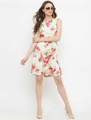 round neck floral flared dress - 15093422 - Standard Image - 4