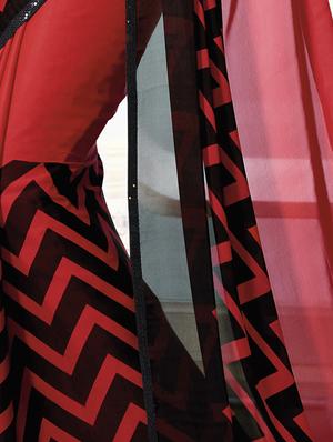 chevron printed saree with blouse - 15102693 - Standard Image - 2