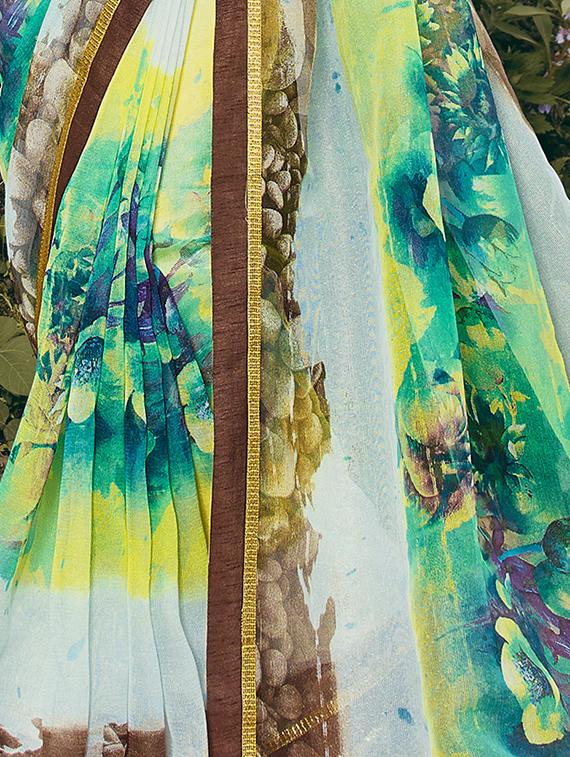 white cotton printed saree with blouse - 15102728 - Zoom Image - 2