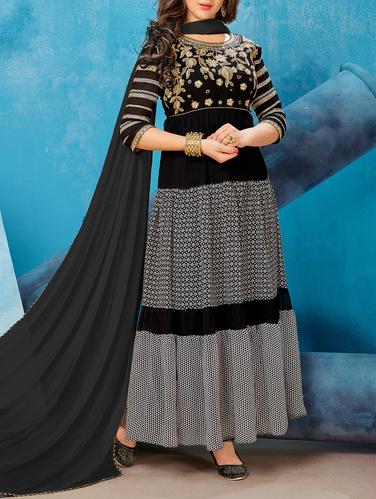 Black embroidered semi-stitched flared suit - 15113058 - Very Small Image - 1
