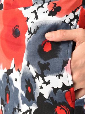 red floral crepe palazzo - 15114878 - Standard Image - 4