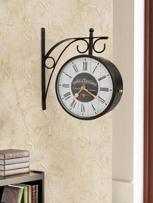 two sides station clock - 15117460 - Very Small Image - 1