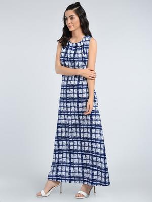 key hole back checkered maxi dress - 15121387 - Standard Image - 3