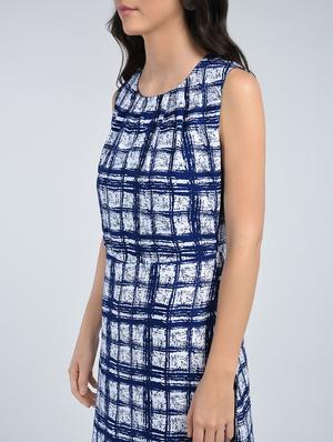 key hole back checkered maxi dress - 15121387 - Standard Image - 6