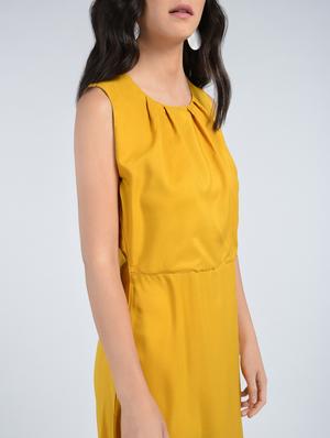 pleated neck maxi dress - 15121389 - Standard Image - 5