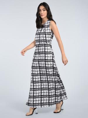 pleated neck checkered maxi dress - 15121394 - Standard Image - 3