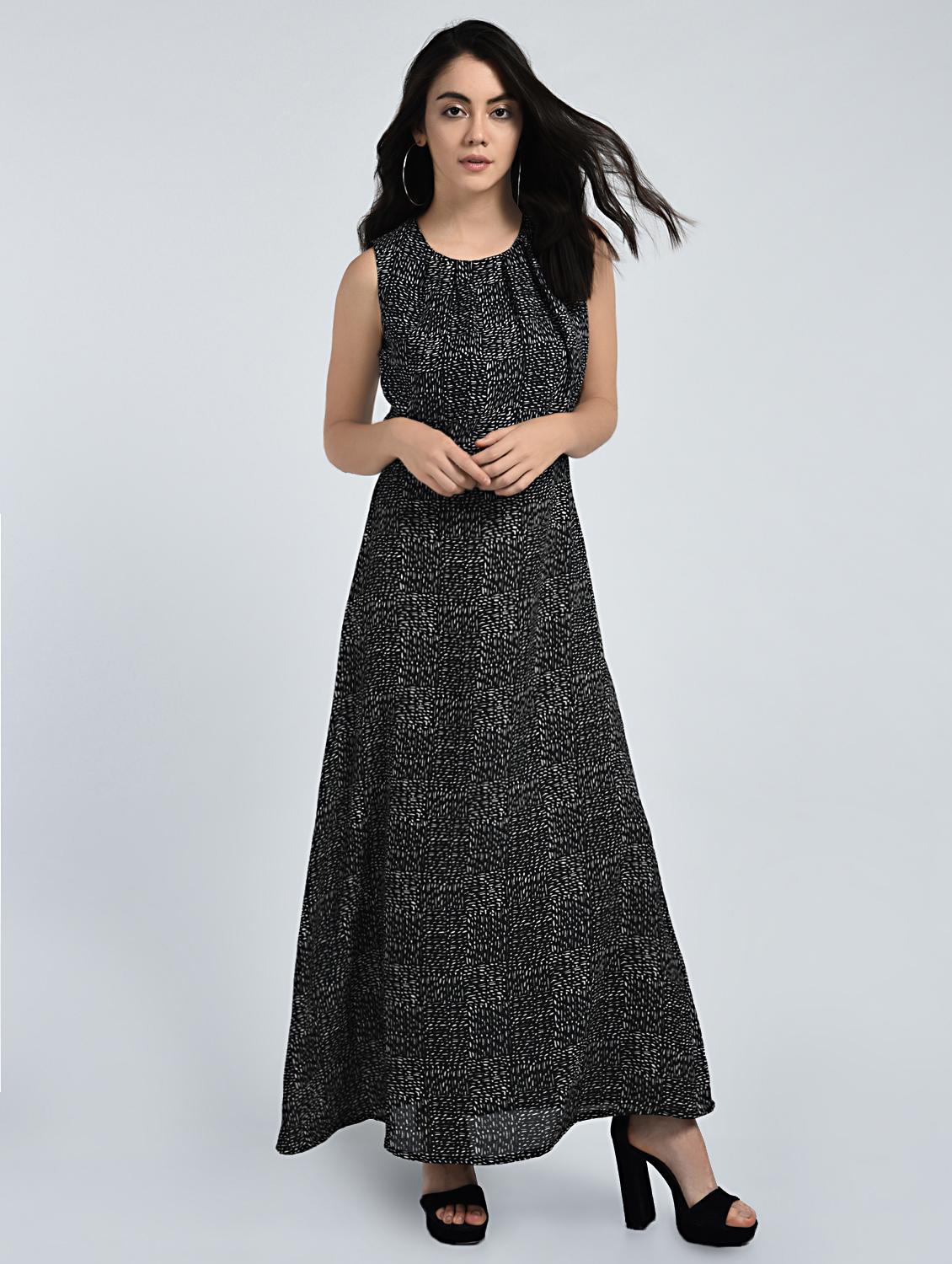 Pleated neck maxi dress - 15121396 - Zoom Image - 1