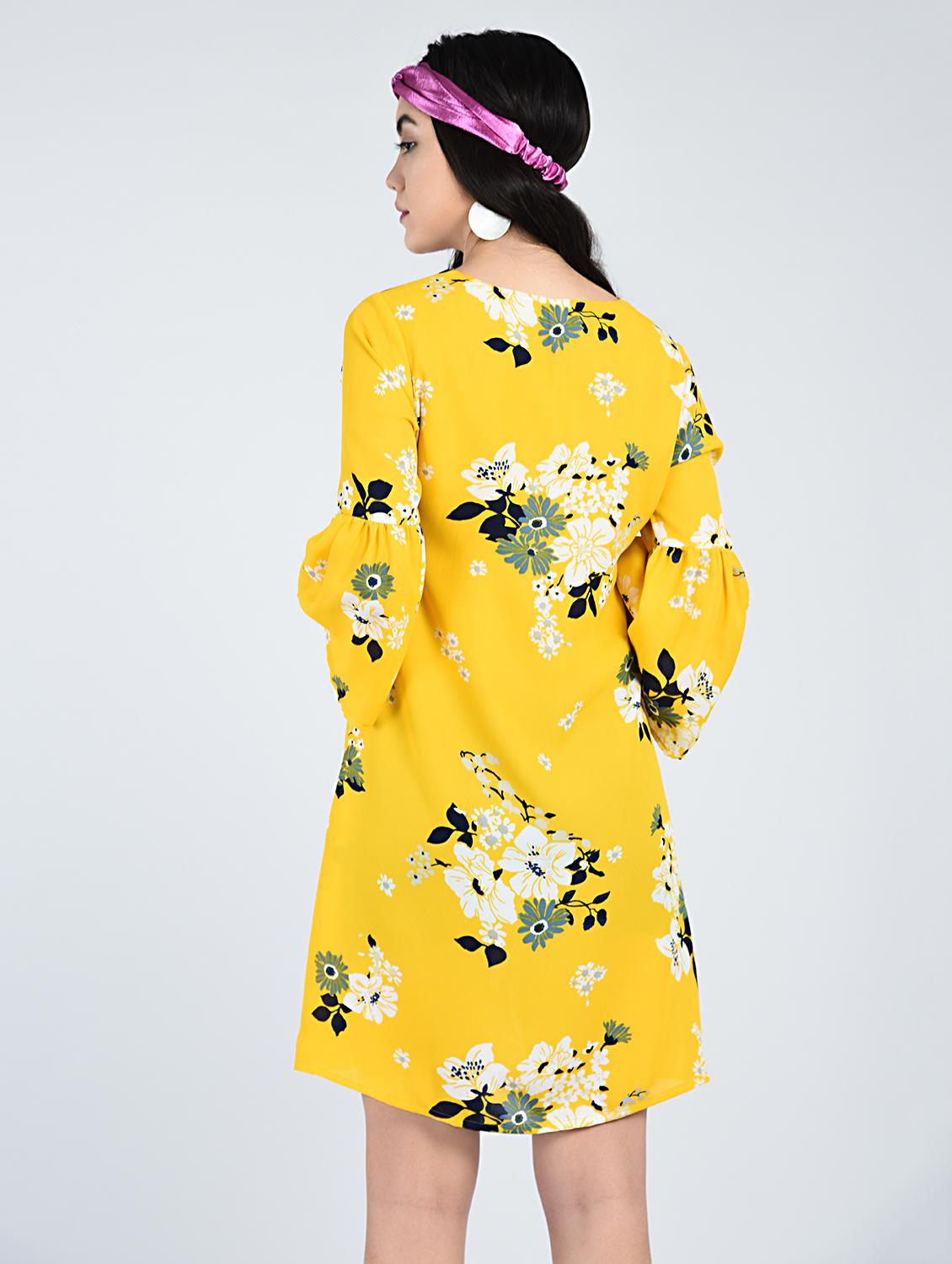 bell sleeved floral shift dress - 15121409 - Zoom Image - 3