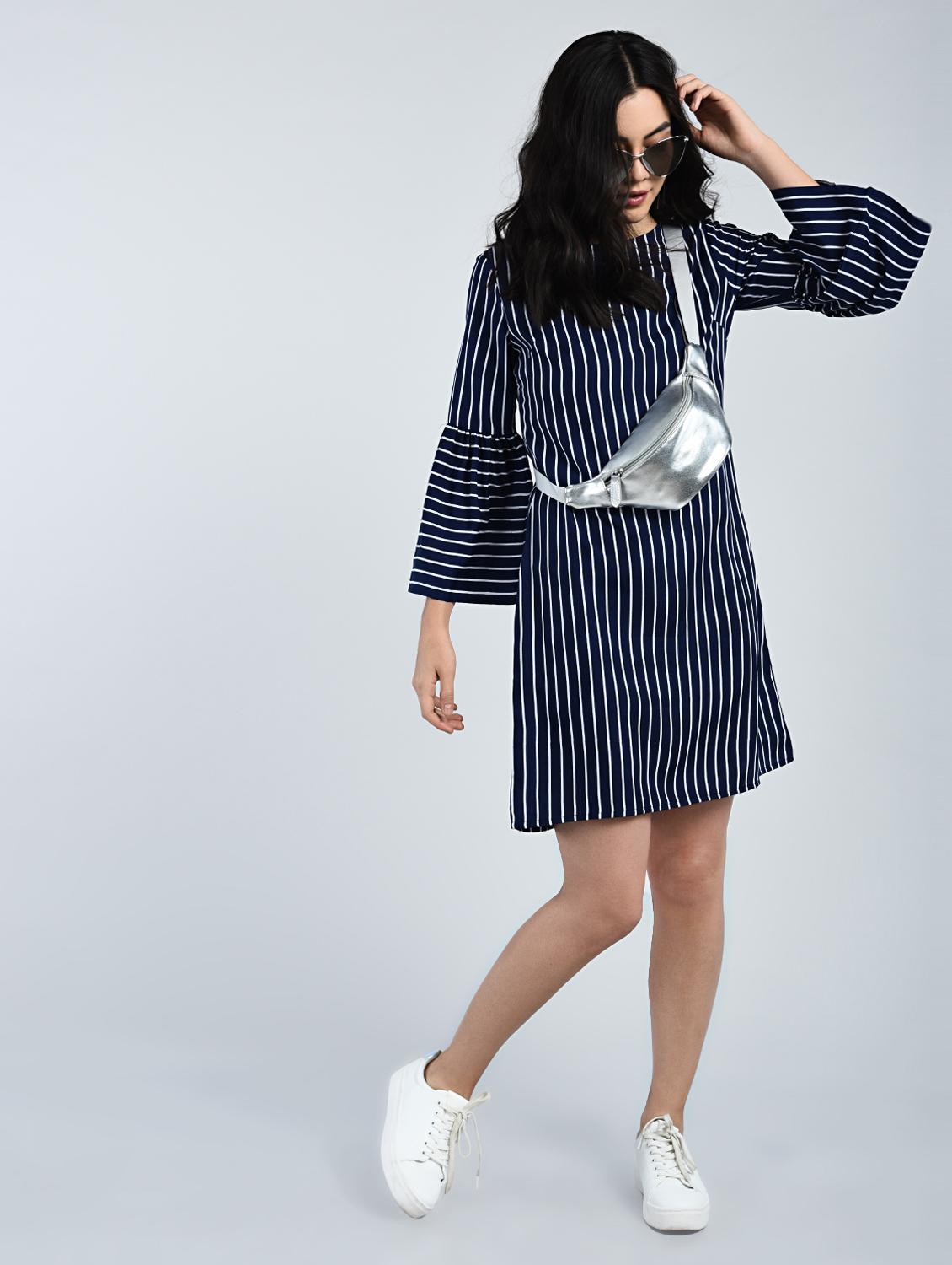 bell sleeved striped shift dress - 15121410 - Zoom Image - 4