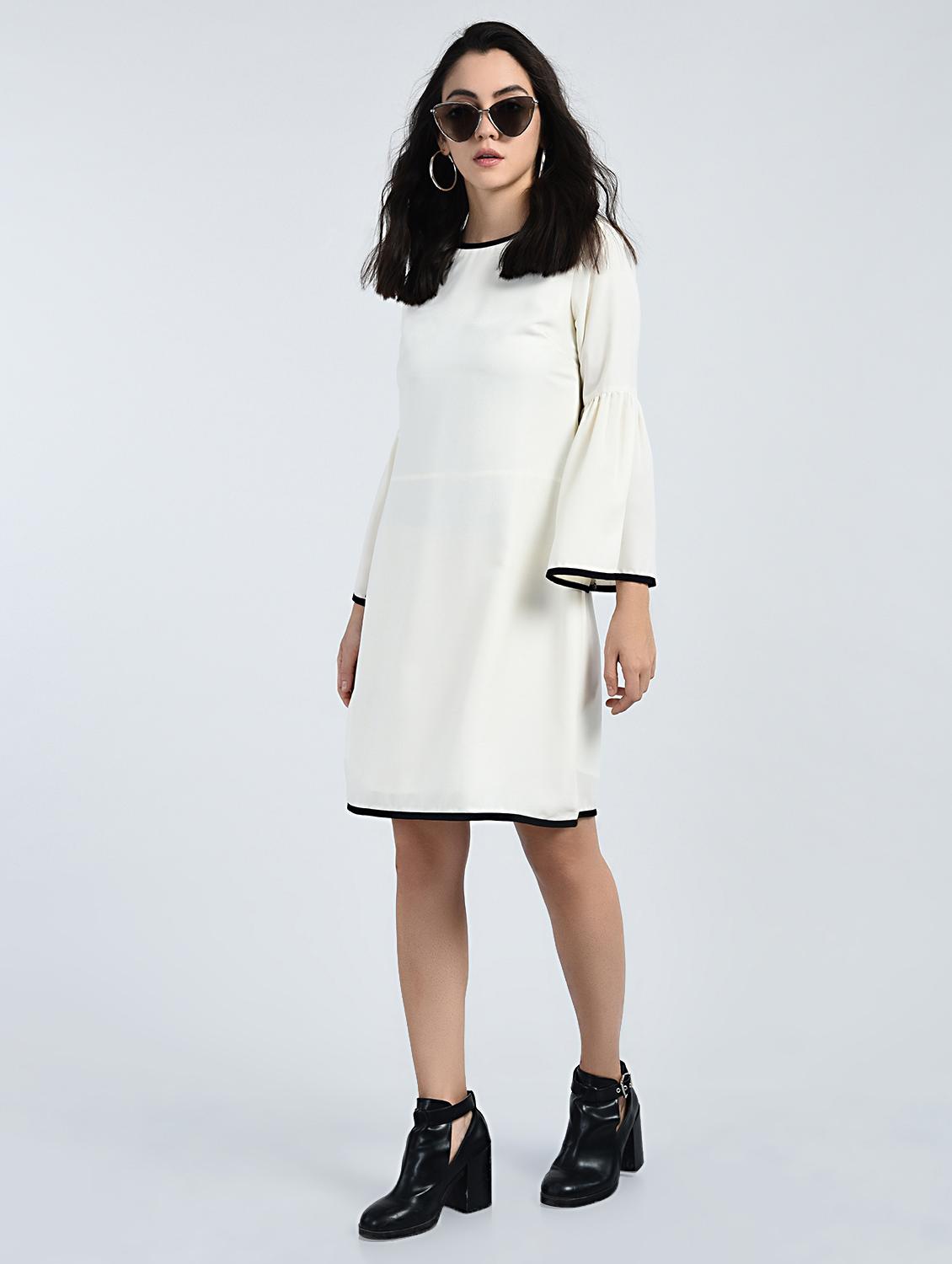 contrast piping bell sleeved dress - 15121414 - Zoom Image - 4