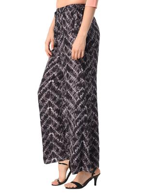 black printed rayon palazzo - 15128325 - Standard Image - 2