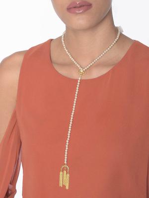 pearl necklace - 15154690 - Standard Image - 3