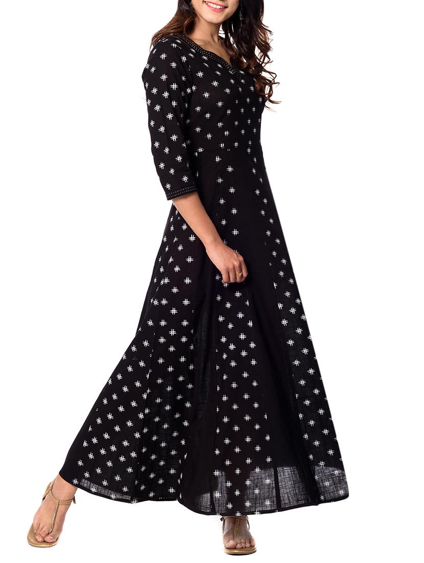 black cotton anarkali kurta - 15159486 - Zoom Image - 2