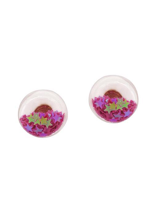 Studs - 15167459 - Standard Image - 1