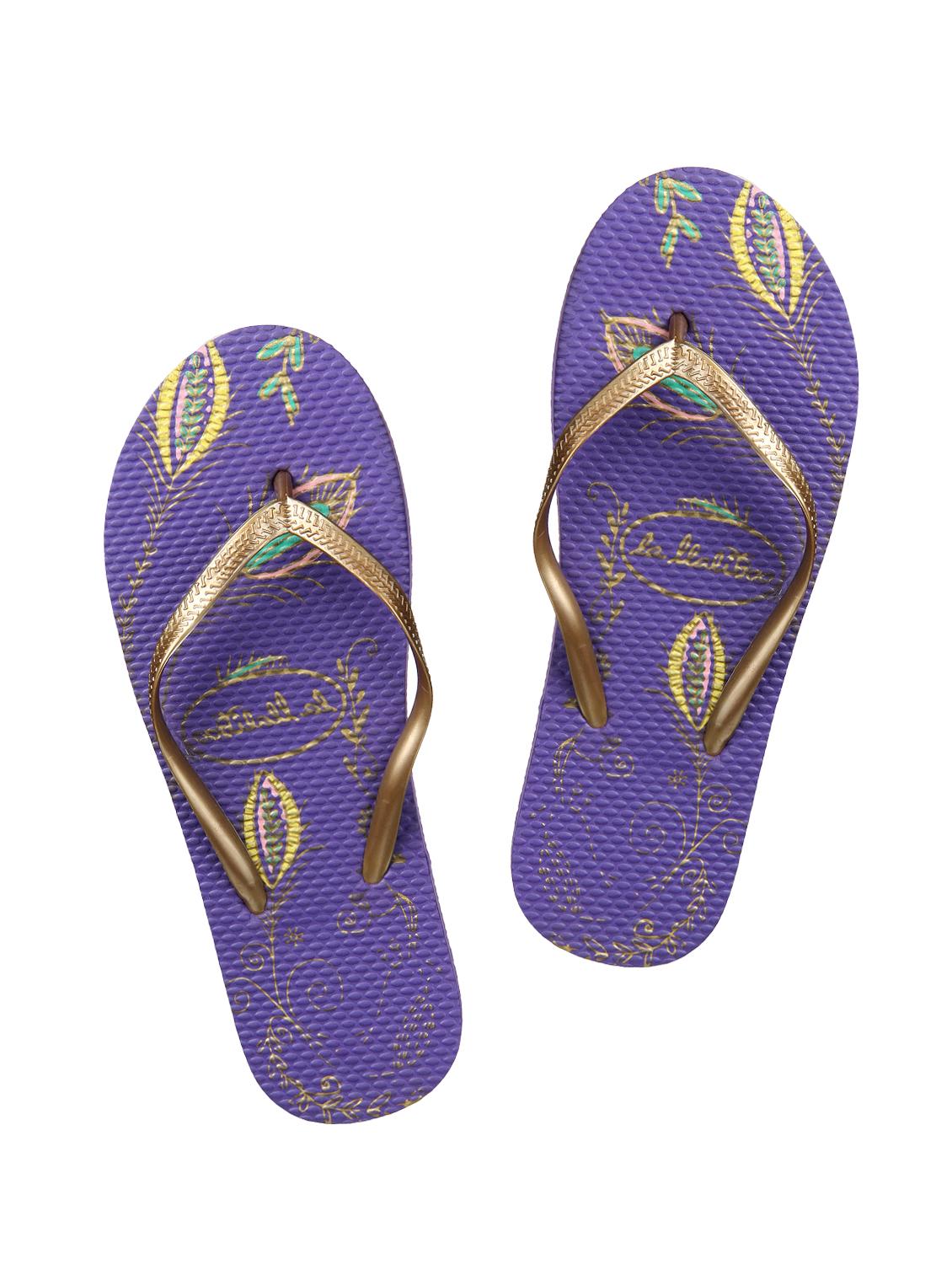 purple rubber flip flop - 15168597 - Zoom Image - 1