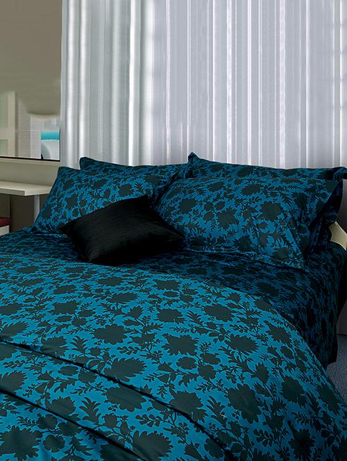 250 TC 100% Cotton Percale Floral Design Pair Of Regular Size Pillow Covers - 15170215 - Standard Image - 1