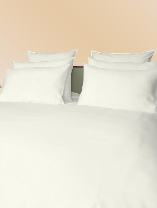 300 TC 100% Cotton Sateen Solid Pair Of Large Size Pillow Covers - 15170251 - Standard Image - 1