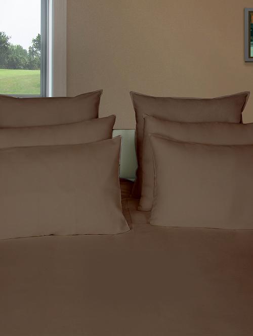 600 TC 100% Cotton Sateen Solid, Dark Chocolate Color, Pair Of Large Size Pillow Covers - 15170459 - Standard Image - 1