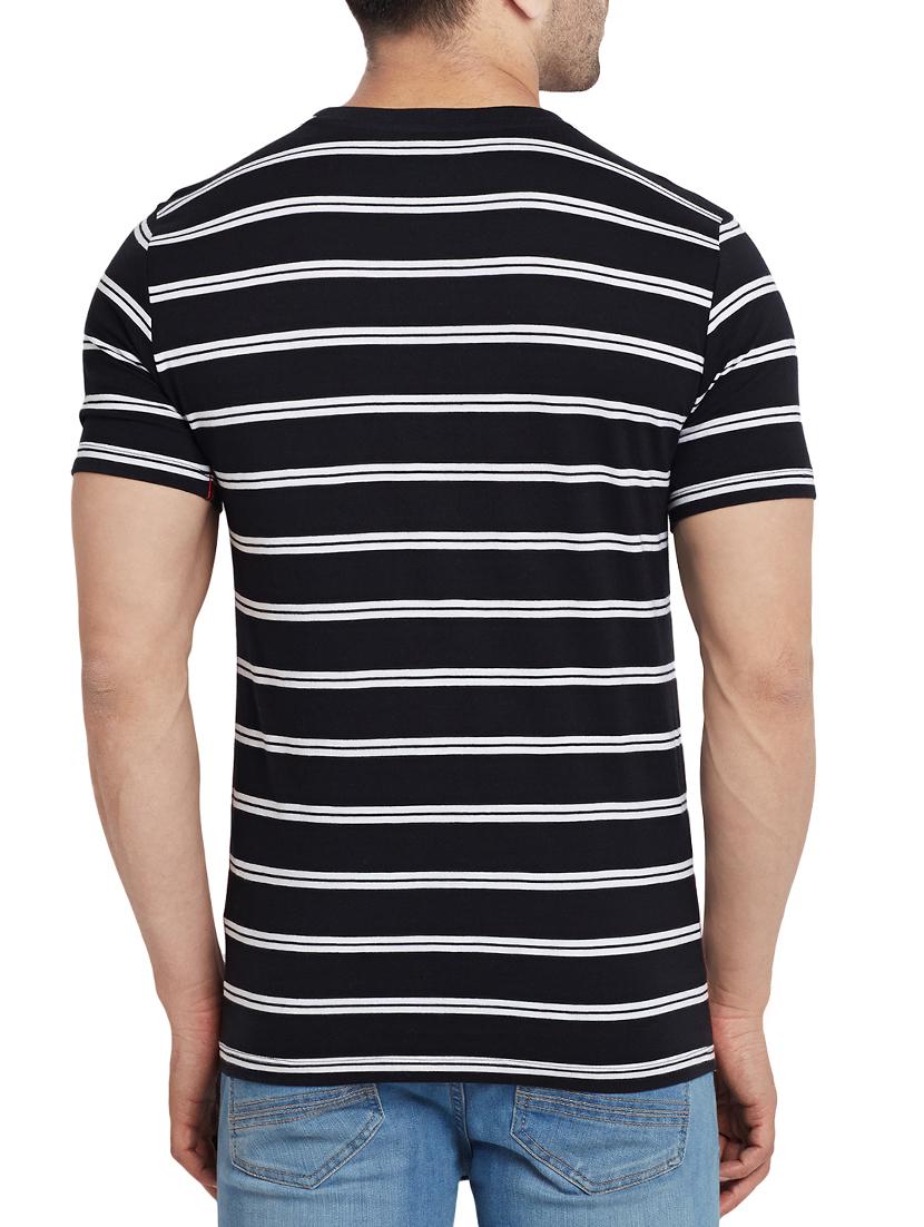 black monochrome t-shirt - 15170618 - Zoom Image - 3