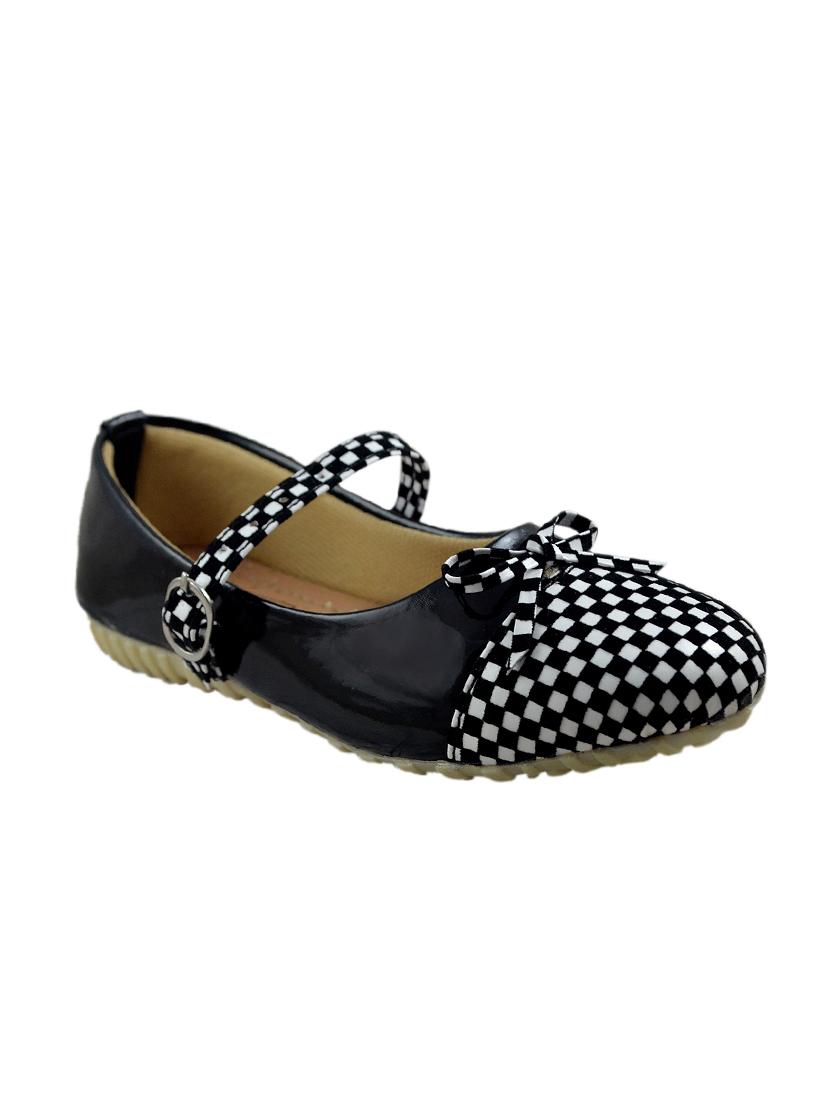 black leatherette flat ballerina - 15171007 - Zoom Image - 1