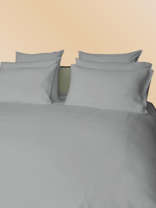 300 TC 100% Cotton Sateen Solid Queen Size Duvet Cover - 15171282 - Standard Image - 1