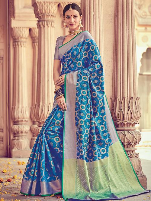 blue silk blend woven saree with blouse - 15176770 - Very Small Image - 1