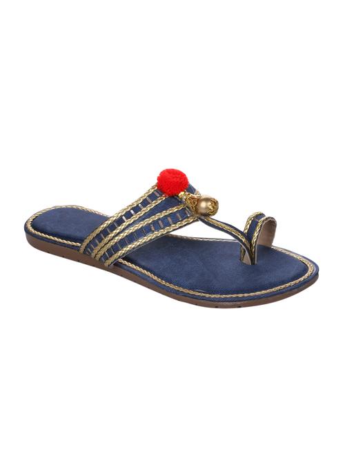 blue one toe kolhapuri - 15180166 - Very Small Image - 1