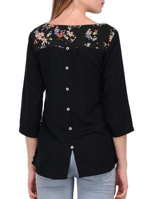 black rayon printed top - 15193338 - Standard Image - 3