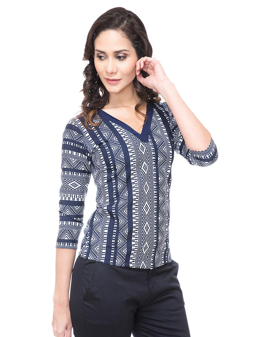 navy blue printed top - 15214006 - Zoom Image - 2