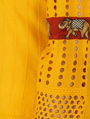 mustard cotton straight kurta - 15221184 - Standard Image - 4