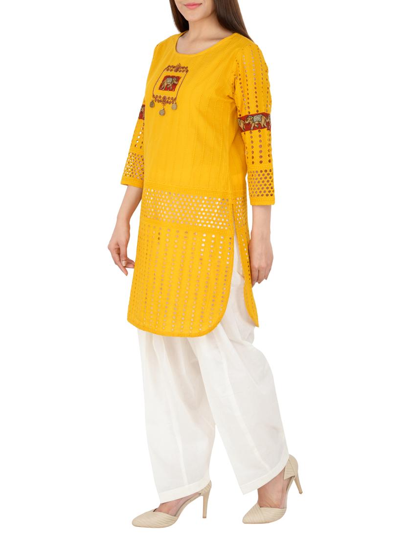 mustard cotton straight kurta - 15221184 - Zoom Image - 2