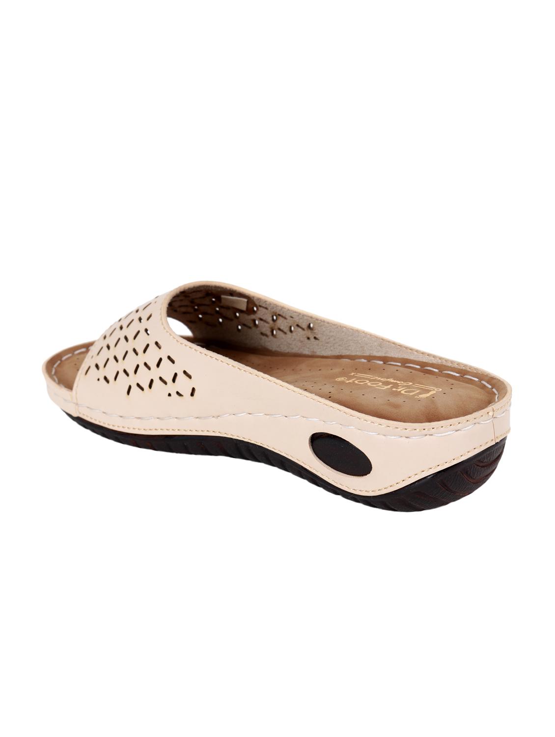beige slip on sandals - 15222513 - Zoom Image - 2
