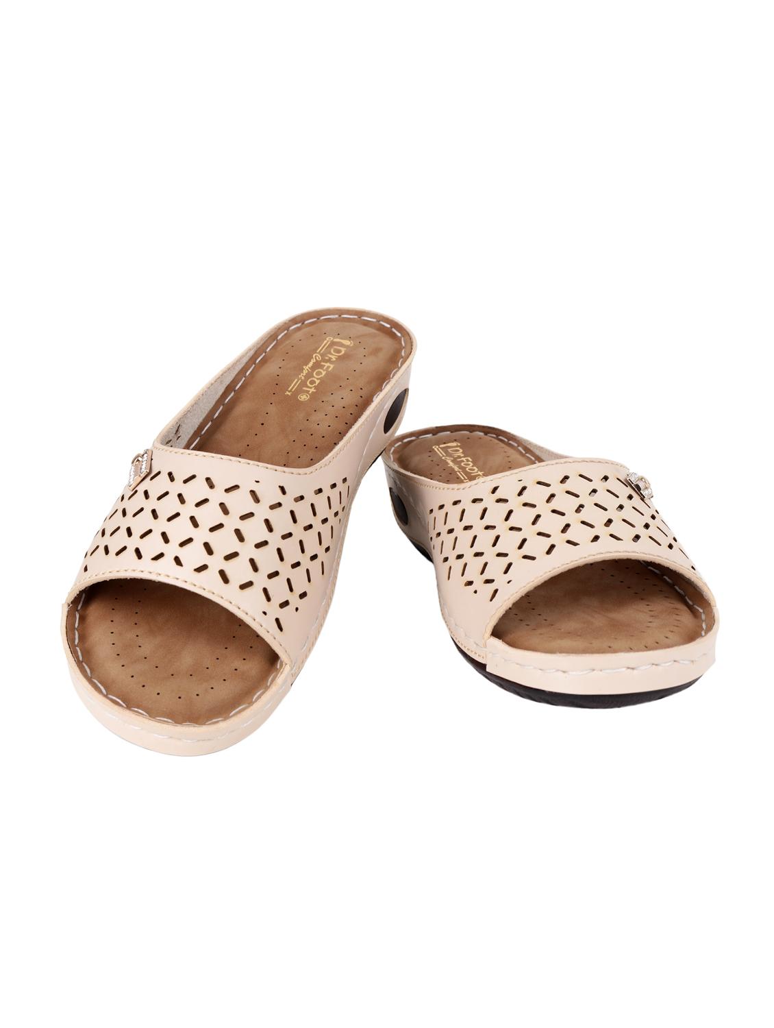 beige slip on sandals - 15222513 - Zoom Image - 3