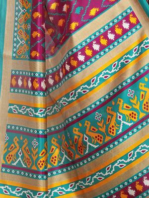 magenta art silk printed saree with blouse - 15226279 - Standard Image - 4