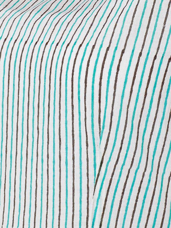 white cotton a-line kurta - 15226716 - Zoom Image - 4