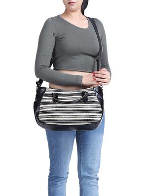white canvas regular handbag - 15226870 - Standard Image - 5