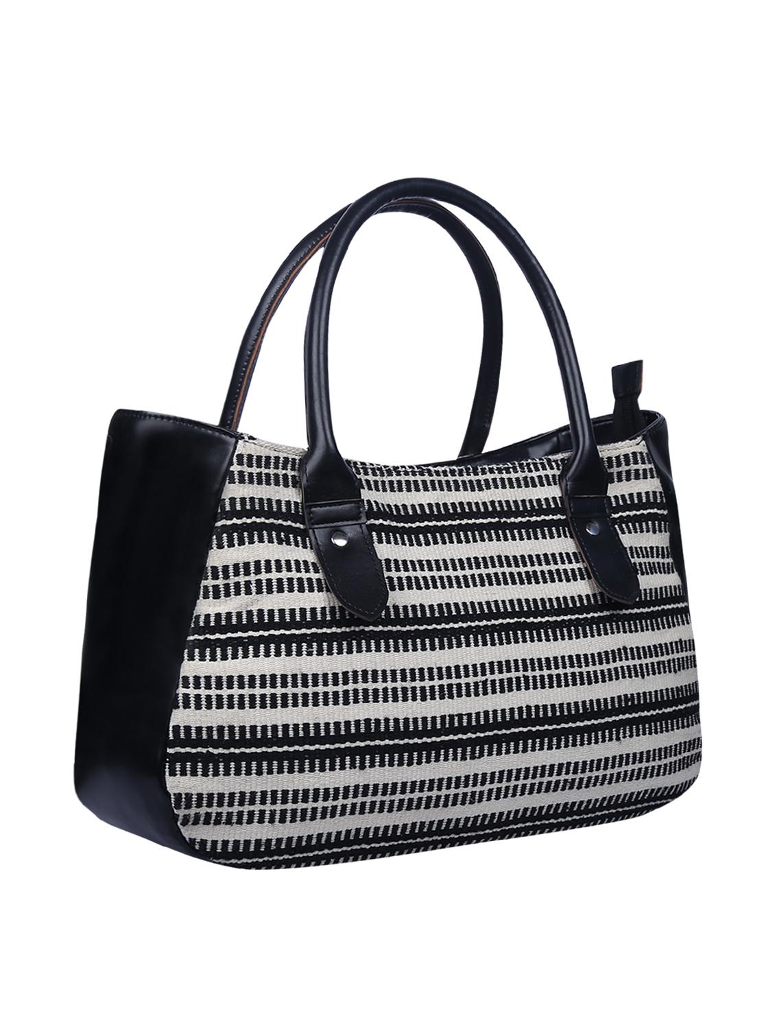 white canvas regular handbag - 15226870 - Zoom Image - 4