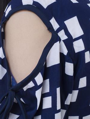 navy blue printed top - 15228546 - Standard Image - 4