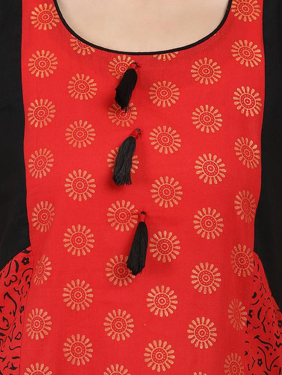 red cotton straight kurta - 15229760 - Zoom Image - 3