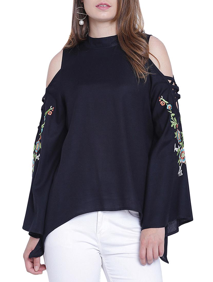 cold bell sleeved embroidered top - 15230976 - Zoom Image - 1