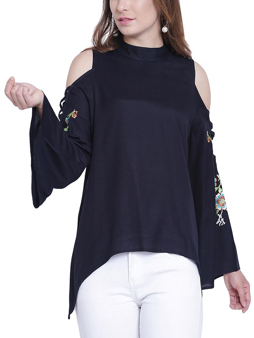 cold bell sleeved embroidered top - 15230976 - Zoom Image - 2